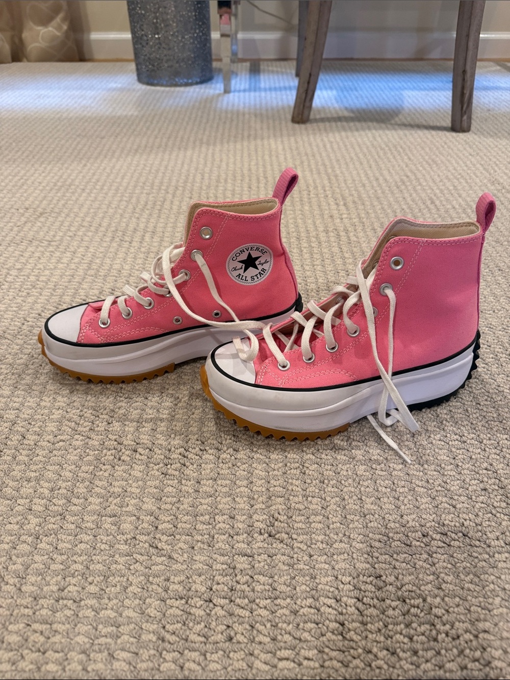 Converse Pink Platform Lace-Up High-Top Sneakers! Like new! Worn once indoors! - Picture 3 of 3